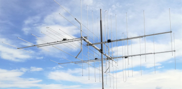 UKW Antenne 4 x XmuX 10Y CCIR - 2xH + 2xV- 1 Boom